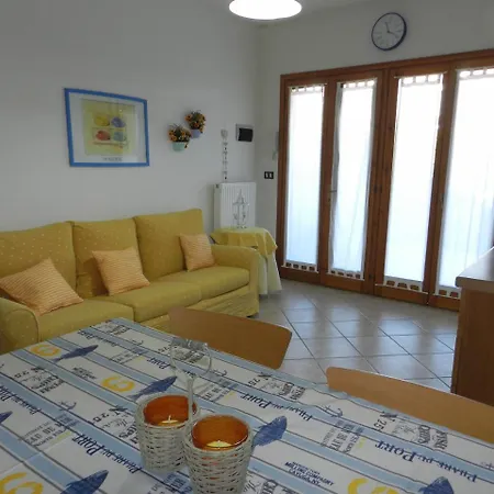 Apartment Il Grappolo 1, Cola', Lago Di Garda *