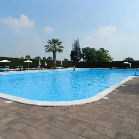 Il Grappolo 1, Cola', Lago Di Garda