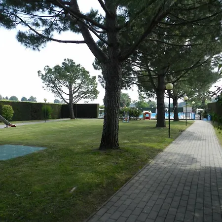 Il Grappolo 1, Cola', Lago Di Garda