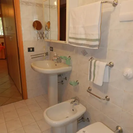 Il Grappolo 1, Cola', Lago Di Garda Lazise